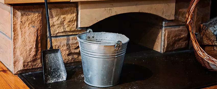 Clean The Fireplace Mantle And Hearth in Kissimmee, Florida